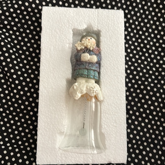 New! Frosty Folks. Snowman bell! - Picture 7 of 11